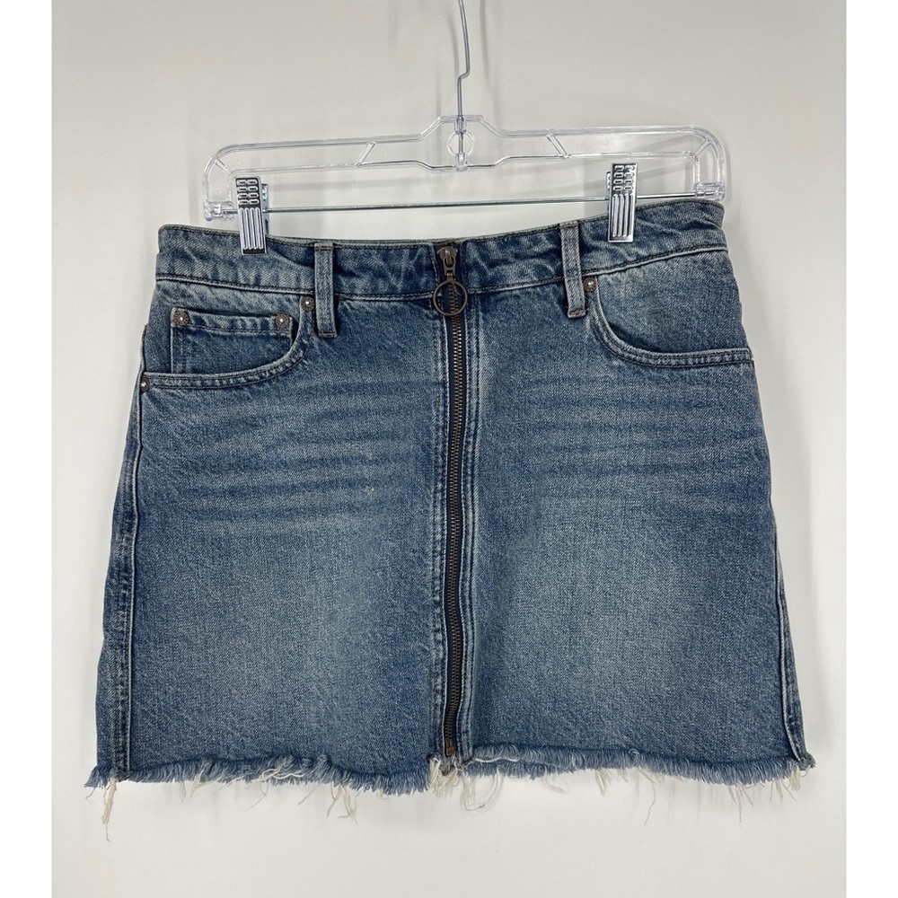 We The Free 100% Cotton Full Zipper Closure Raw Hem denim boho Mini Skirt